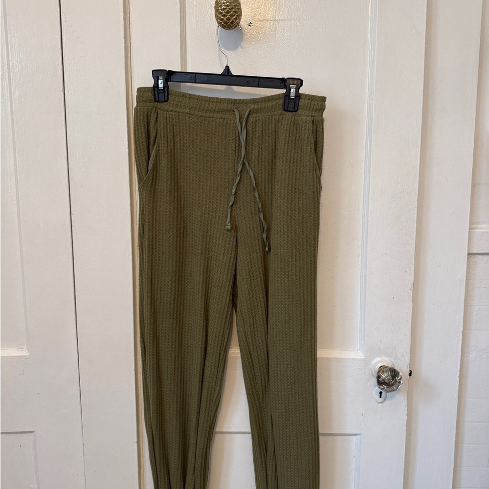 Listicle Olive Waffle Knit Drawstring Joggers